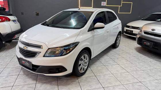 CHEVROLET ONIX 1.4 MPFI LT 8V FLEX 4P MANUAL